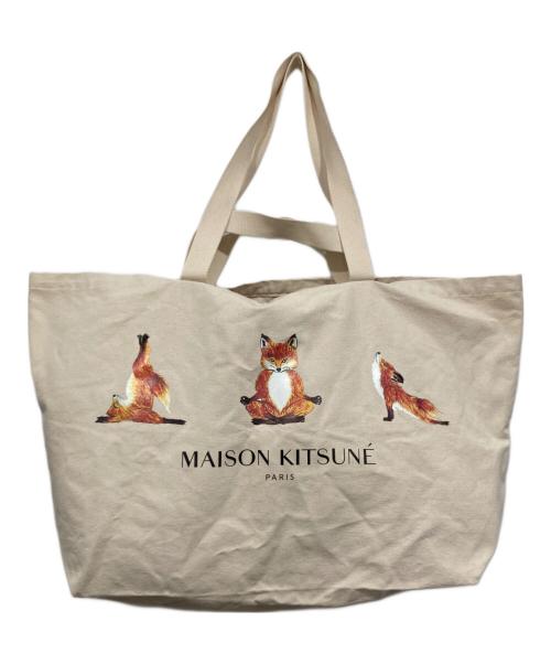 maison kitsune（メゾンキツネ）maison kitsune (メゾンキツネ) YOGA FOXES トートバッグ ベージュの古着・服飾アイテム