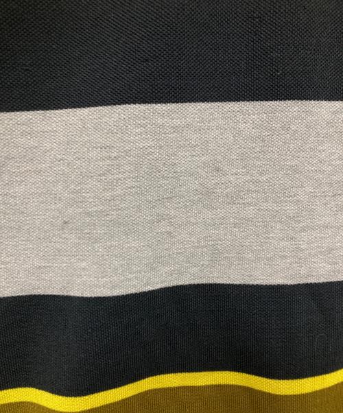 LACOSTE（ラコステ）LACOSTE (ラコステ) ポロシャツ グレ×ブラック サイズ:サイズ記載なしの古着・服飾アイテム
