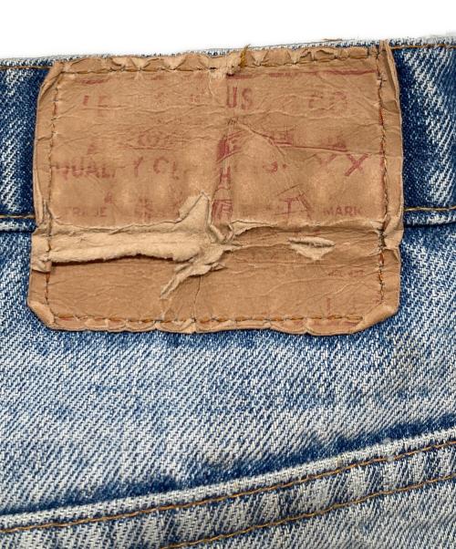 LEVI'S（リーバイス）LEVI'S (リーバイス) デニムパンツ ブルー サイズ:W32の古着・服飾アイテム