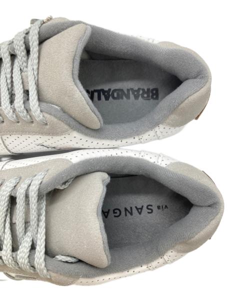 via SANGACIO（ヴィア・サンガチオ）via SANGACIO (ヴィア・サンガチオ) 23AW BRANDALISED Banksy / バンクシーにゅ ローカットスニーカー グレー サイズ:23.5の古着・服飾アイテム