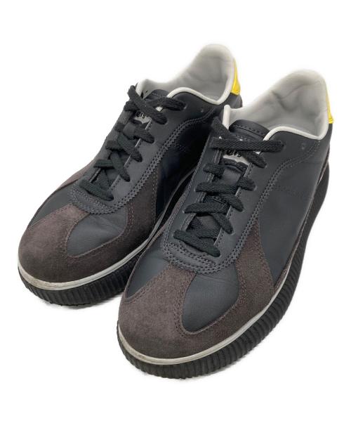 Onitsuka Tiger（オニツカタイガー）Onitsuka Tiger (オニツカタイガー) DELECITY厚底スニーカー ブラック サイズ:25.5の古着・服飾アイテム