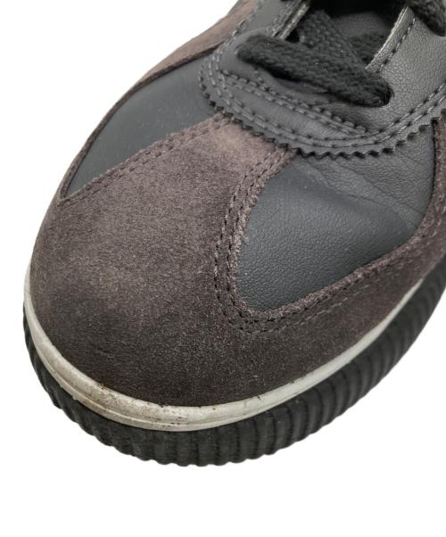 Onitsuka Tiger（オニツカタイガー）Onitsuka Tiger (オニツカタイガー) DELECITY厚底スニーカー ブラック サイズ:25.5の古着・服飾アイテム