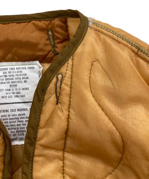 US ARMY（ユーエスアーミー）US ARMY (ユーエスアーミー) キルトライナージャケット オレンジ サイズ:Mの古着・服飾アイテム