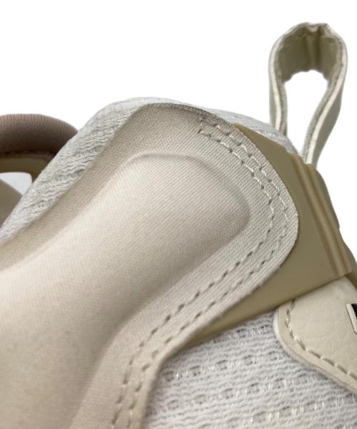 REEBOK（リーボック）REEBOK (リーボック) ローカットスニーカー/インスタ ポンプフューリー スニーカー INSTAPUMP FURY 95  ベージュ サイズ:24.5cmの古着・服飾アイテム