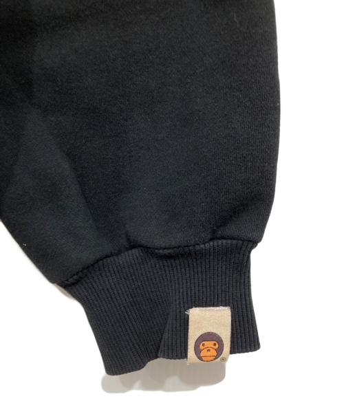 A BATHING APE（ア ベイシング エイプ）A BATHING APE (ア ベイシング エイプ) BABY MILO プリントクルーネックスウェット ブラック サイズ:XLの古着・服飾アイテム