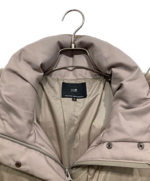 23区（ニジュウサンク）23区 (ニジュウサンク) ダウンコート ベージュ サイズ:Mの古着・服飾アイテム