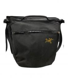 ARC'TERYX（アークテリクス）の古着「ARRO 8 SHOULDER BAG」｜ブラック