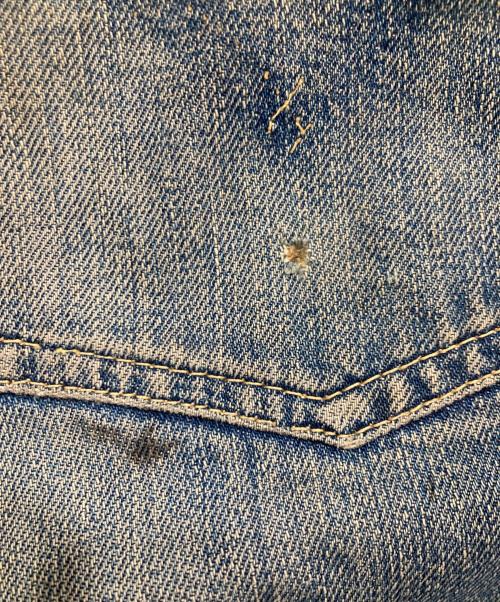 LEVI'S（リーバイス）LEVI'S (リーバイス) 501XXデニムパンツ/均等V オフセット 足長R 隠しリベットあり  ブルー サイズ:表記なしの古着・服飾アイテム