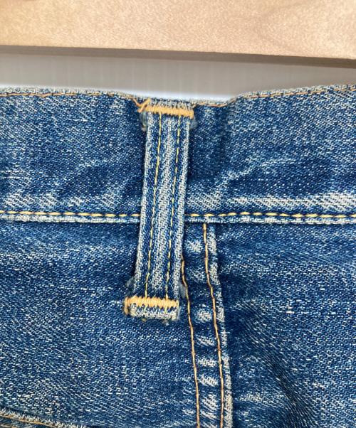 LEVI'S（リーバイス）LEVI'S (リーバイス) 501XXデニムパンツ/均等V オフセット 足長R 隠しリベットあり  ブルー サイズ:表記なしの古着・服飾アイテム