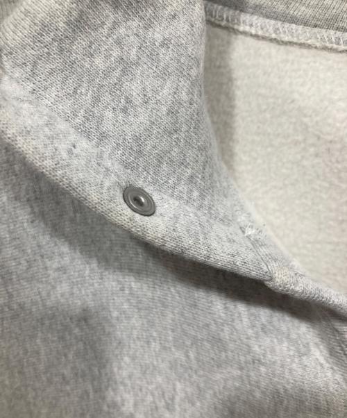 Champion REVERSE WEAVE（チャンピオン リバース ウィーブ）Champion REVERSE WEAVE (チャンピオン リバース ウィーブ) プルオーバーパーカー グレー サイズ:Lの古着・服飾アイテム
