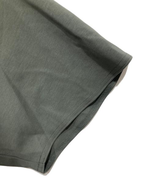 VU/vuy（ヴウ ヴウワイ）VU/vuy (ヴウ ヴウワイ) スムースコットンカットソー グリーン サイズ:2の古着・服飾アイテム