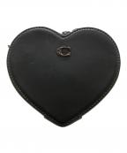 COACHコーチ）の古着「ハート クロスボディ 14/ショルダーバッグ」｜ブラック