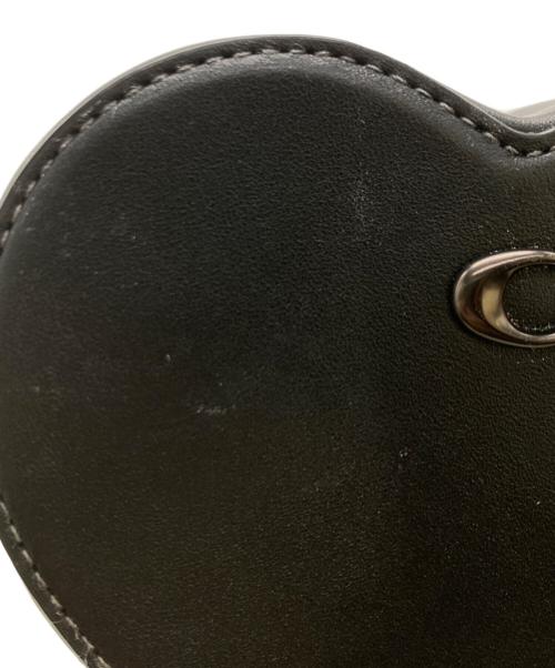 COACH（コーチ）COACH (コーチ) ハート クロスボディ 14/ショルダーバッグ ブラックの古着・服飾アイテム