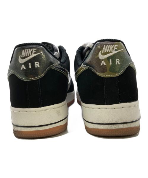 NIKE（ナイキ）NIKE (ナイキ) AIR FORCE 1 LOW RETRO WHITE/BLACK-GUM MED BROWN-SUMMIT WHITE グリーン サイズ:26.5㎝の古着・服飾アイテム