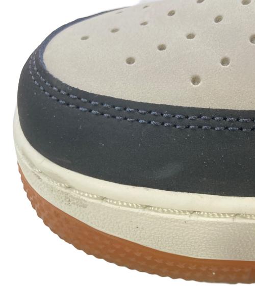 NIKE（ナイキ）NIKE (ナイキ) AIR FORCE 1 LOW RETRO WHITE/BLACK-GUM MED BROWN-SUMMIT WHITE グリーン サイズ:26.5㎝の古着・服飾アイテム