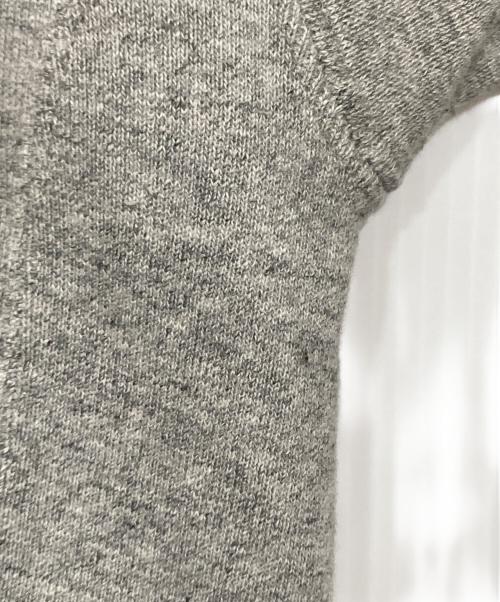 RUSSELL ATHLETIC（ラッセルアスレチック）RUSSELL ATHLETIC (ラッセルアスレチック) プルオーバーパーカー グレー サイズ:Mの古着・服飾アイテム