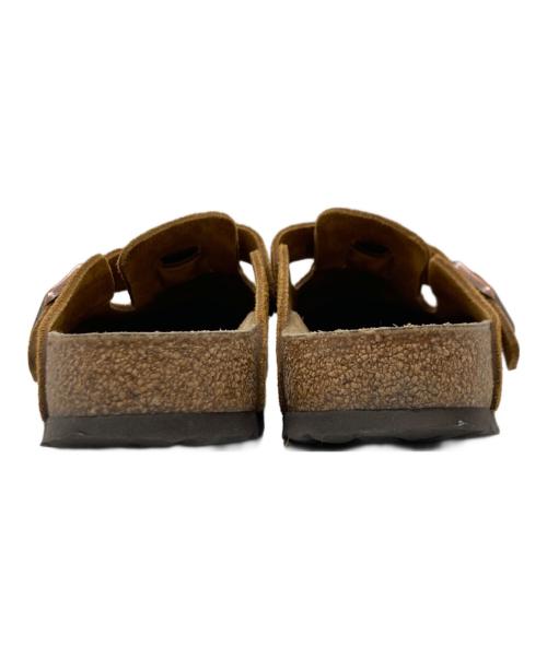 BIRKENSTOCK（ビルケンシュトック）BIRKENSTOCK スウェードサンダル / ボストン / Boston SFB Suede ボストン ソフトフットベッド スウェード サンダル コンフォート コルク Narrow width ナロー幅 1009543 （ブラウン）の古着・服飾アイテム