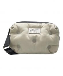 Martin Margiela11（マルタンマルジェラ11）の古着「ピローショルダーバッグ / GLAM SLAM SPORT CAMERA BAG」｜ホワイト