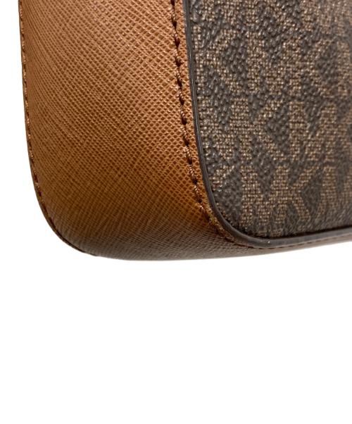 MICHAEL KORS（マイケル・コース）MICHAEL KORS (マイケル・コース) ショルダーバッグ ブラウンの古着・服飾アイテム