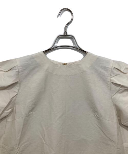 HeRIN.CYE（ヘリンドットサイ）HeRIN.CYE (ヘリンドットサイ) Aラインワンピース アイボリー サイズ:FREEの古着・服飾アイテム