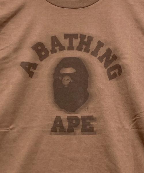 A BATHING APE（ア ベイシング エイプ）A BATHING APE (ア ベイシング エイプ) GARMENT DYE COLLEGE RELAXED FIT LS TEE ブラウン サイズ:L 未使用品の古着・服飾アイテム