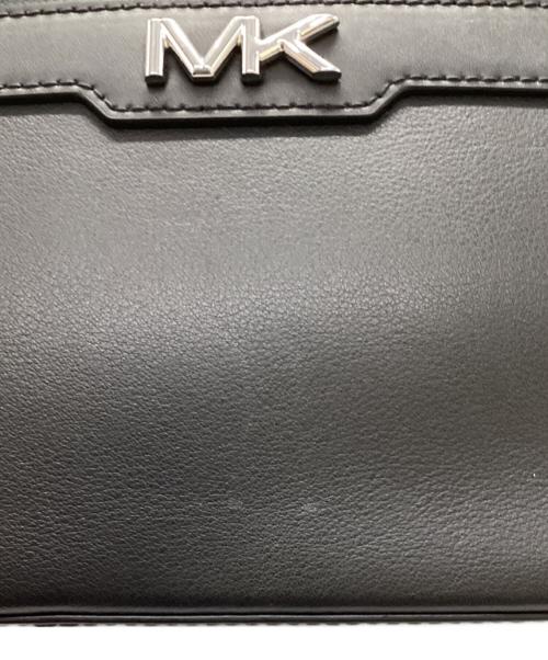 MICHAEL KORS（マイケル・コース）MICHAEL KORS (マイケル・コース) ショルダーバッグ ブラックの古着・服飾アイテム