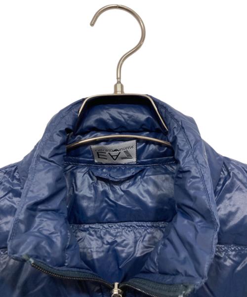 EMPORIO ARMANI EA7（エンポリオアルマーニ イーエーセブン）EMPORIO ARMANI EA7 (エンポリオアルマーニ イーエーセブン) ダウンジャケット ネイビー サイズ:Sの古着・服飾アイテム