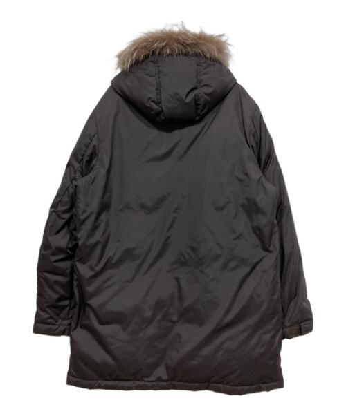 BURBERRY BLACK LABEL（バーバリーブラックレーベル）BURBERRY BLACK LABEL (バーバリーブラックレーベル) フォックスファー付ダウンコート ブラウン サイズ:LLの古着・服飾アイテム