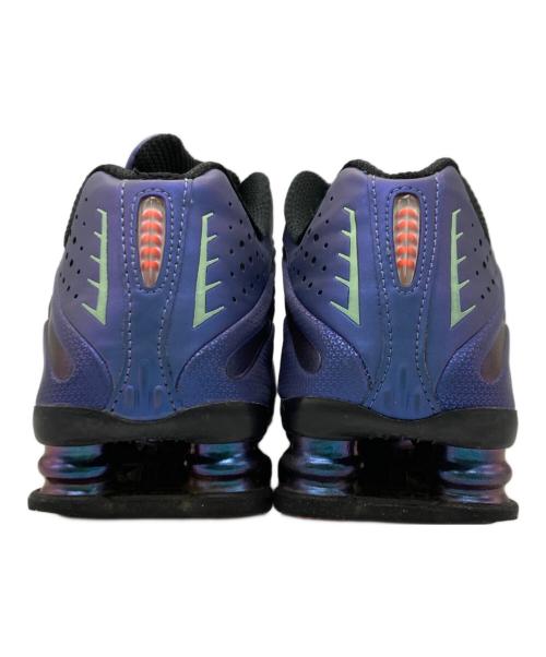 NIKE（ナイキ）NIKE (ナイキ) SHOX R4 METALLIC SILVER ブルー サイズ:24.0の古着・服飾アイテム