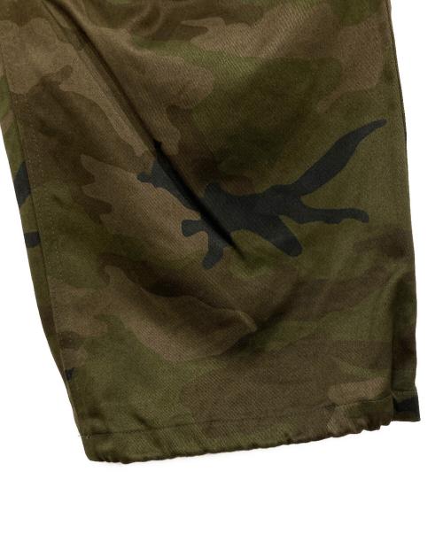 GRAMICCI（グラミチ）GRAMICCI (グラミチ) BEAMS (ビームス) 別注 カモ オーバーパンツカーゴパンツ グリーン サイズ:Mの古着・服飾アイテム