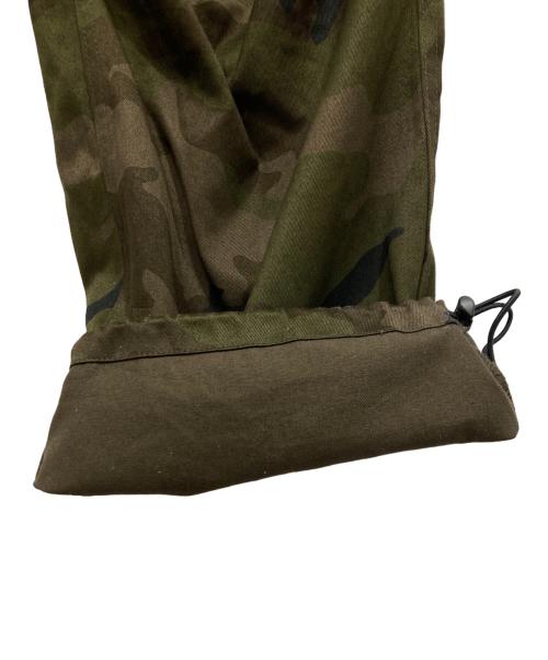 GRAMICCI（グラミチ）GRAMICCI (グラミチ) BEAMS (ビームス) 別注 カモ オーバーパンツカーゴパンツ グリーン サイズ:Mの古着・服飾アイテム