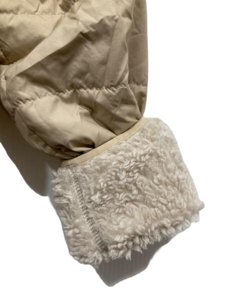 Patagonia（パタゴニア）Patagonia (パタゴニア) リバーシブル・レディ・フレディ・フーディ ベージュ サイズ:キッズサイズXXL（16-18）の古着・服飾アイテム