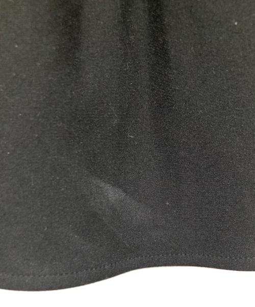 YORI（ヨリ）YORI (ヨリ) ぬくぬくティアードフリルブラウス ブラック サイズ:Mの古着・服飾アイテム