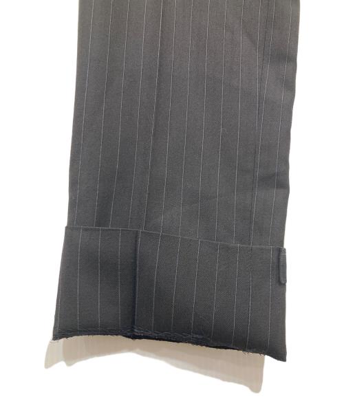 BURBERRY LONDON（バーバリーロンドン）BURBERRY LONDON (バーバリーロンドン) ロンドンストライプ3Bセットアップスーツ ブラック サイズ:42の古着・服飾アイテム