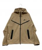 NIKEナイキ）の古着「テックウィンドランナー / Tech Windrunner」｜ベージュ