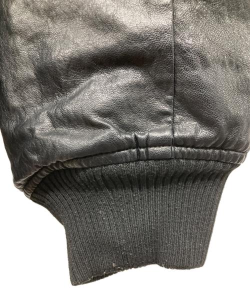 Anui（アニュイ）Anui (アニュイ) リバーシブルボアジャケット ブラック×ホワイト サイズ:R2の古着・服飾アイテム