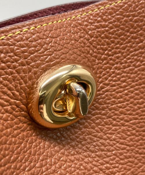 COACH（コーチ）COACH (コーチ) チャーリーバケット 2WAYバッグ ブラウンの古着・服飾アイテム