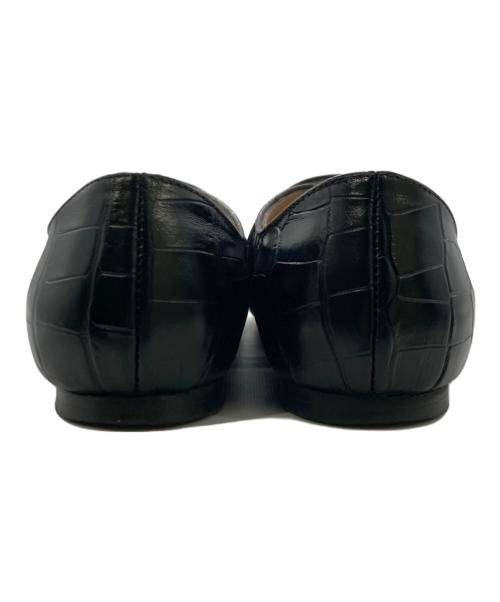 FABIO RUSCONI（ファビオルスコーニ）FABIO RUSCONI (ファビオルスコーニ) 型押しスクエアトゥ ストラップフラットパンプス ブラック サイズ:23.5cmの古着・服飾アイテム