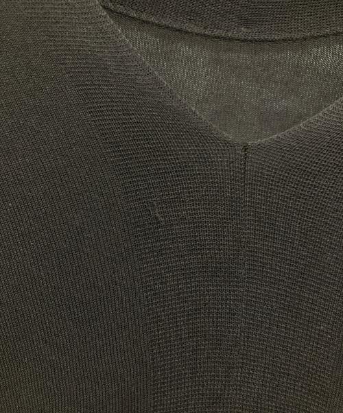 MUSE de Deuxieme Classe（ミューズ ドゥーズィエム クラス）MUSE de Deuxieme Classe (ミューズ ドゥーズィエム クラス) shake code Vネックプルオーバー ブラウン サイズ:サイズ記載なしの古着・服飾アイテム