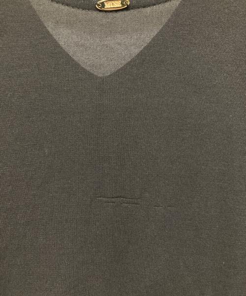 MUSE de Deuxieme Classe（ミューズ ドゥーズィエム クラス）MUSE de Deuxieme Classe (ミューズ ドゥーズィエム クラス) shake code Vネックプルオーバー ブラウン サイズ:サイズ記載なしの古着・服飾アイテム