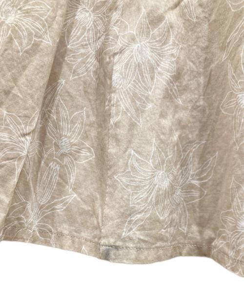 foufou（フーフー ザドレス）foufou (フーフー ザドレス) はなたば クレマチス ワンピース ベージュ サイズ:1の古着・服飾アイテム