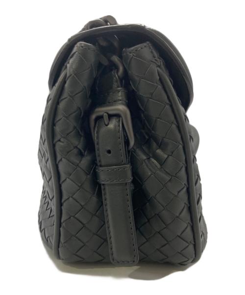 BOTTEGA VENETA（ボッテガベネタ）BOTTEGA VENETA (ボッテガベネタ) リアルト イントレチャート フラップワンショルダーバッグ ブラックの古着・服飾アイテム