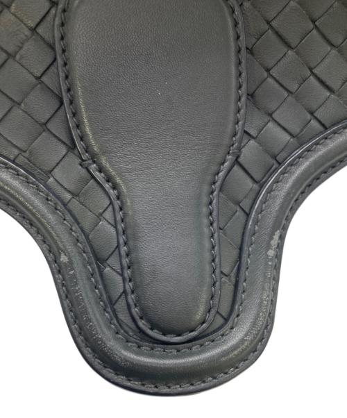 BOTTEGA VENETA（ボッテガベネタ）BOTTEGA VENETA (ボッテガベネタ) リアルト イントレチャート フラップワンショルダーバッグ ブラックの古着・服飾アイテム