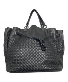 BOTTEGA VENETA（ボッテガベネタ）の古着「巾着イントレチャートハンドバッグ」｜ブラック