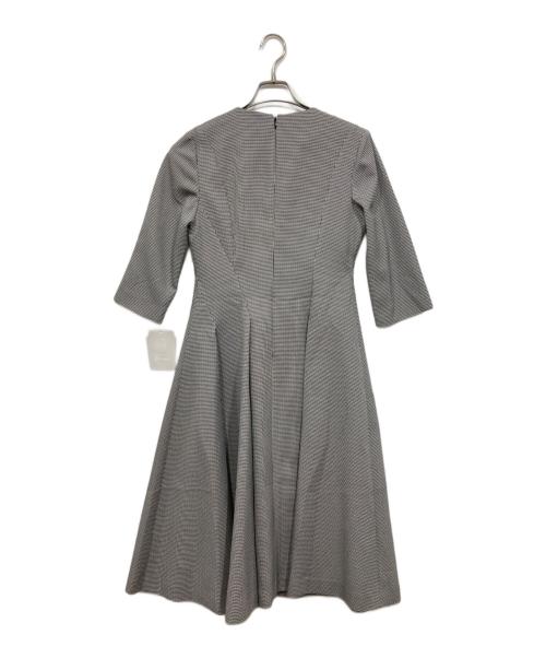 CELFORD（セルフォード）CELFORD (セルフォード) ツイストデザインワンピース グレー サイズ:Mの古着・服飾アイテム