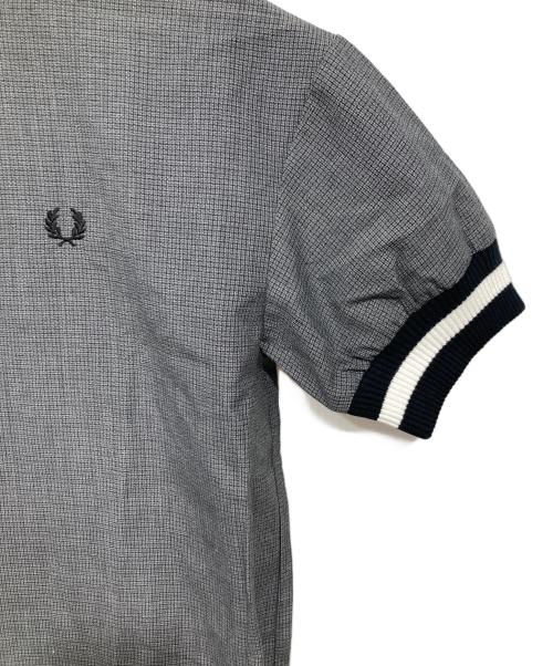 FRED PERRY（フレッドペリー）FRED PERRY (フレッドペリー) 半袖ワンピース/グレンチェック グレー サイズ:8の古着・服飾アイテム