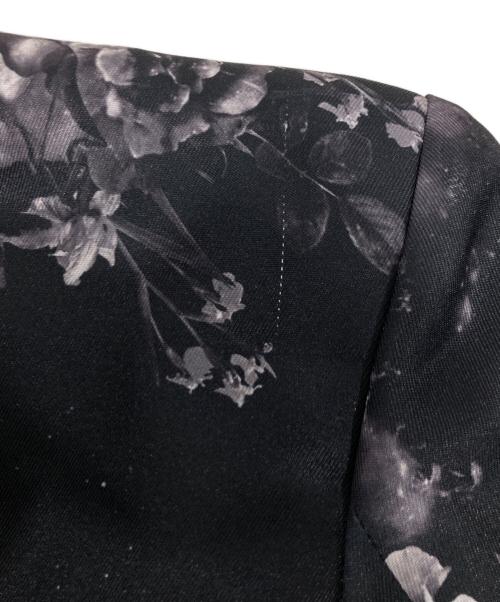 CIVARIZE（シヴァーライズ）CIVARIZE (シヴァーライズ) 花柄テーラードジャケット ブラック サイズ:46の古着・服飾アイテム