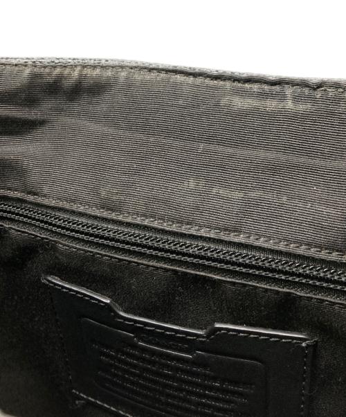 COACH（コーチ）COACH (コーチ) クロスボディフラップショルダーバッグ ブラックの古着・服飾アイテム