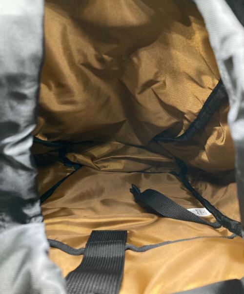 CarHartt（カーハート）CarHartt (カーハート) バックパック パープルの古着・服飾アイテム