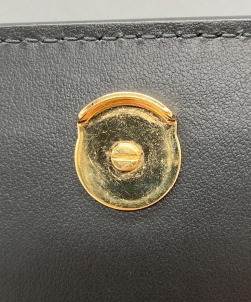 BURBERRY（バーバリー）BURBERRY (バーバリー) ハンプシャー ショルダーバッグ ブラックの古着・服飾アイテム